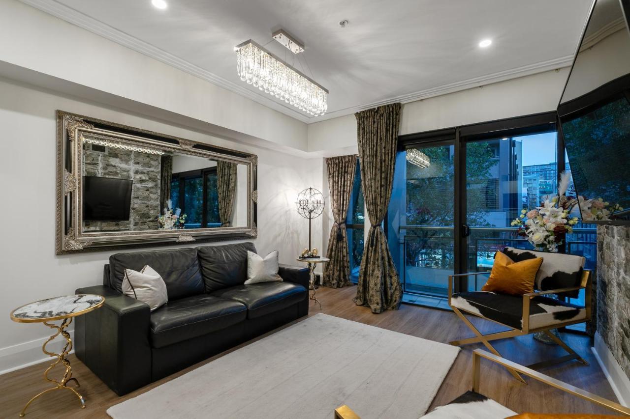 The Celebrity Apartment โอ๊คแลนด์ ภายนอก รูปภาพ